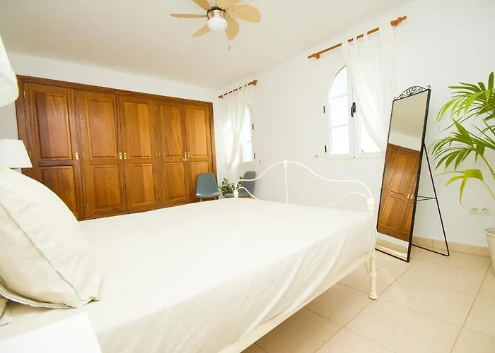 Casa Alba - By Az Villa