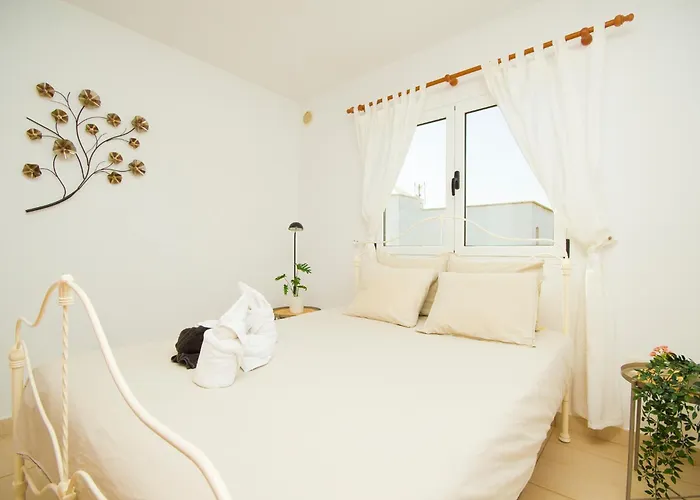 Casa Alba - By Az Willa *